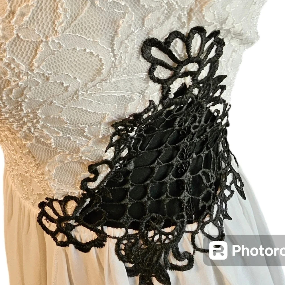Jodi Kristopher Black White Lace Sheer Crochet Formal Asymmetrical Dress Sz 3 - Picture 11 of 16